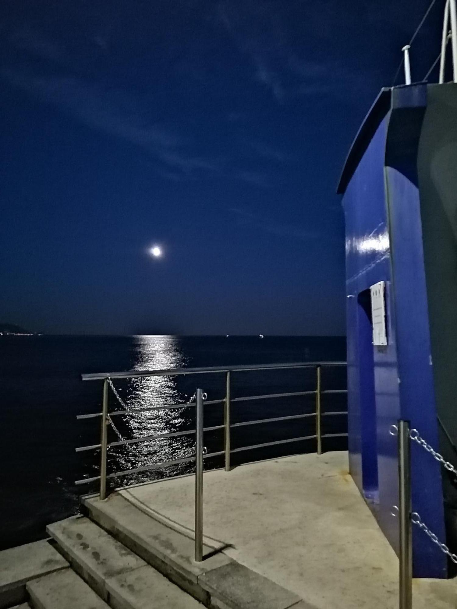 Appartamento Loano Climatizzato Mt 650 Dal Mare Extérieur photo